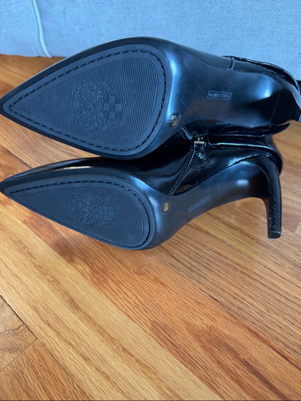 Black Patent Mid-Calf Pointed Toe Stiletto Boots from Vince Camaro. Size 8 - Picture 2 of 3